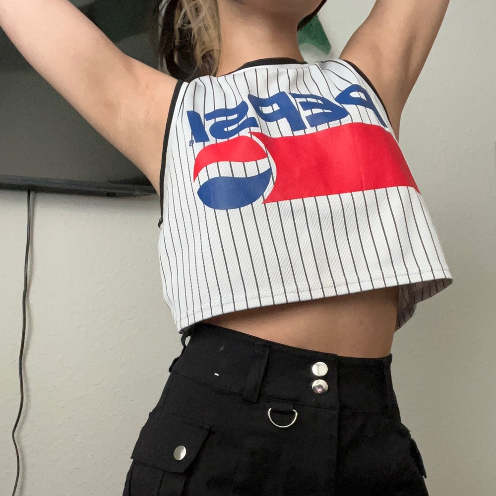 🥤 LIMITED EDITION PEPSI TANK 🥤